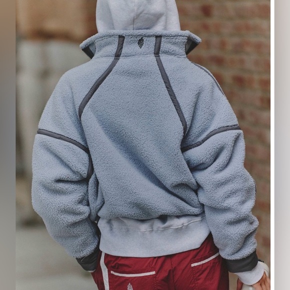 Free people movement Mountain High Half Zip Fleece 
XS / steel NWOT 98$ retail - Picture 4 of 4